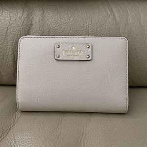 kate spade NY Grove Street Tellie Bifold Wallet